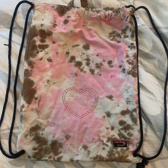Undee Bandz Tie Dye Heart Drawstring Bag - Picture 2 of 2